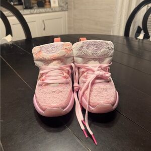 Nike KD15 EP "Aunt Pearl" basketball shoe